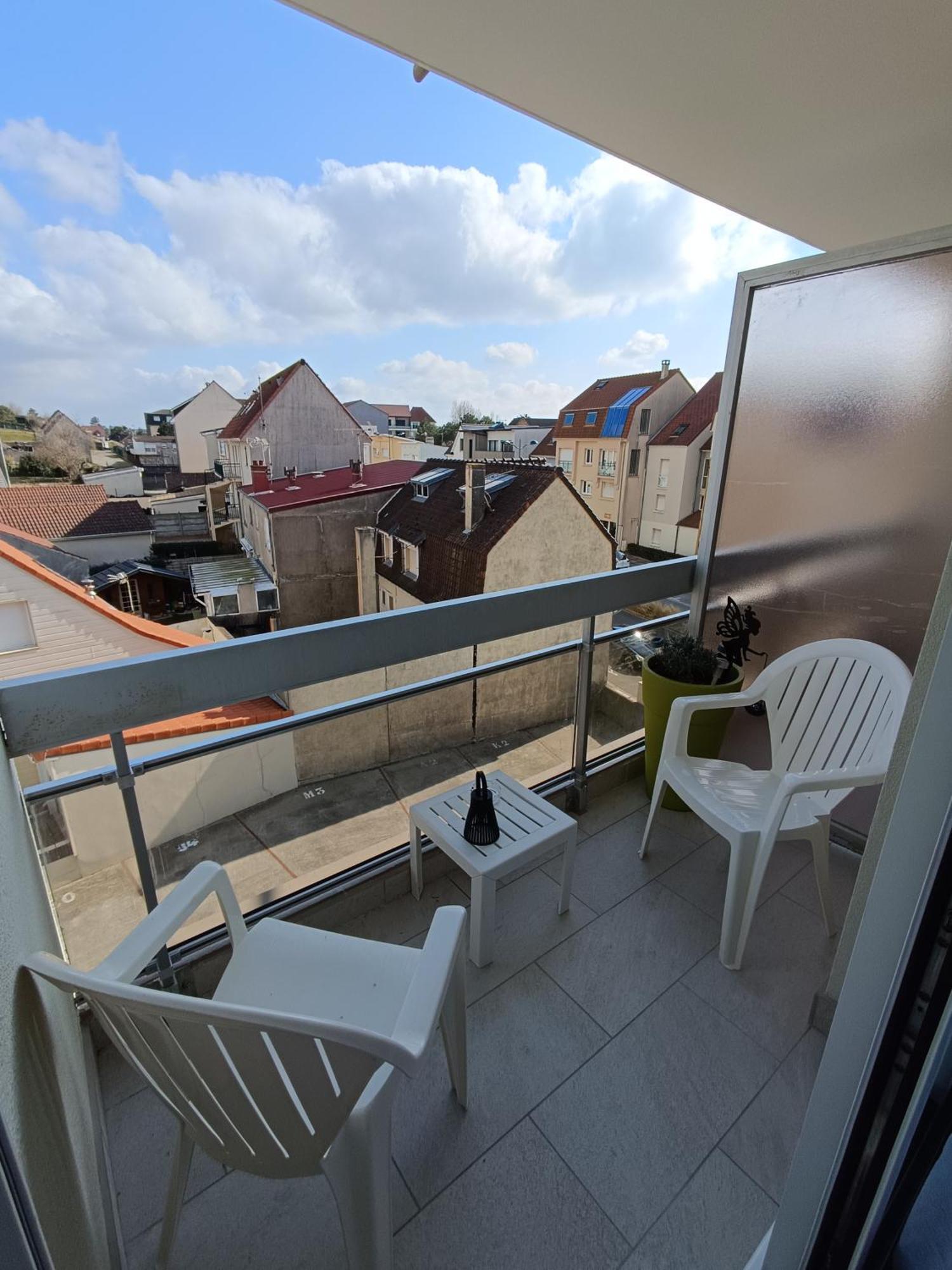 Chez Lilie, Studio Cosy Classe 2 Etoiles Plage De Stella Cucq Exterior photo